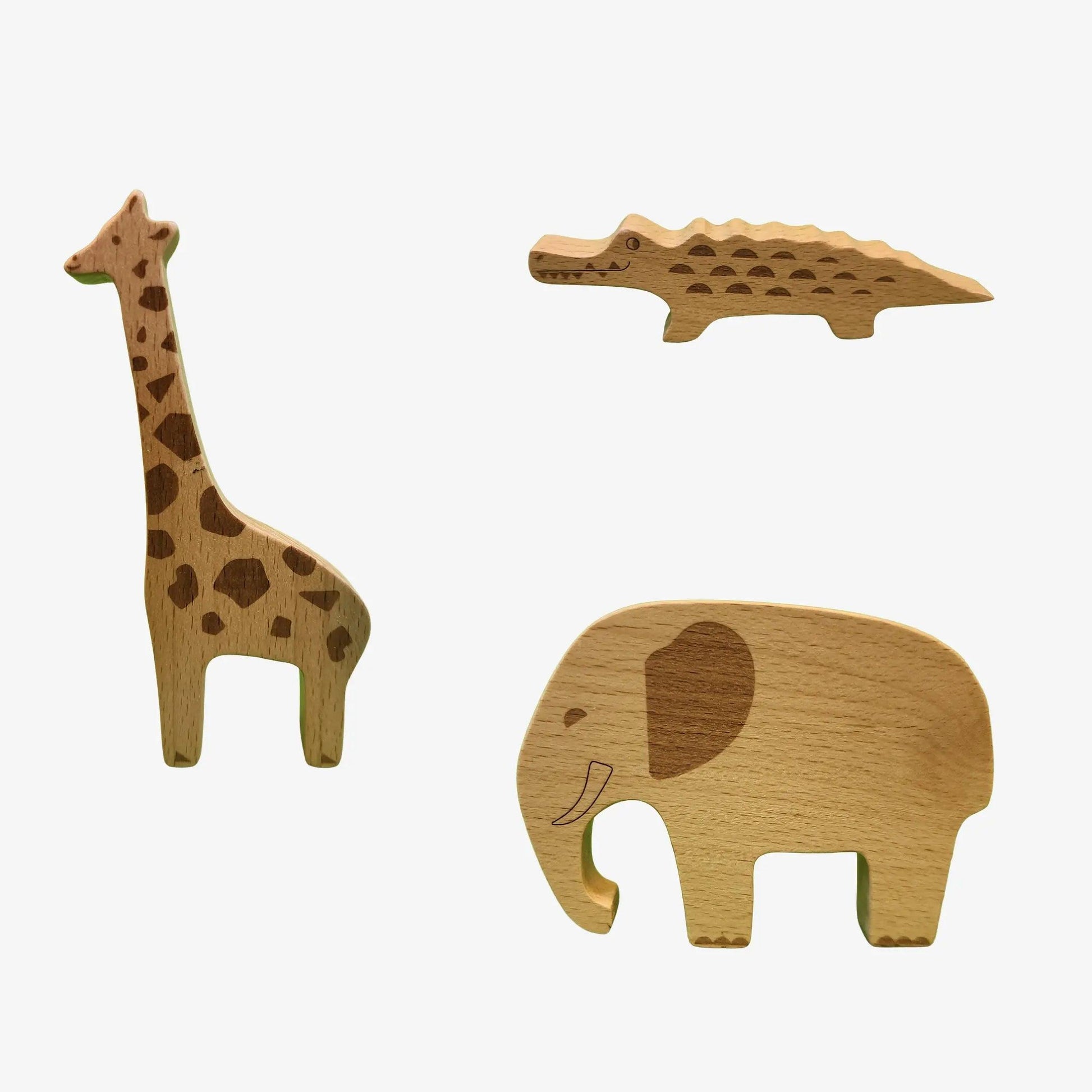 Variety of 11 wooden animals including a monkey and a snake from the '11 Animal set'